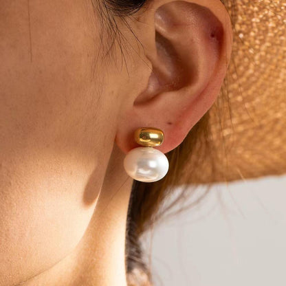 Classic Pearl Studs